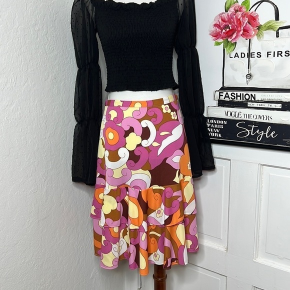 Dolce & Gabbana Floral Print Tiered Skirt Size 42/28/6US - Picture 1 of 9